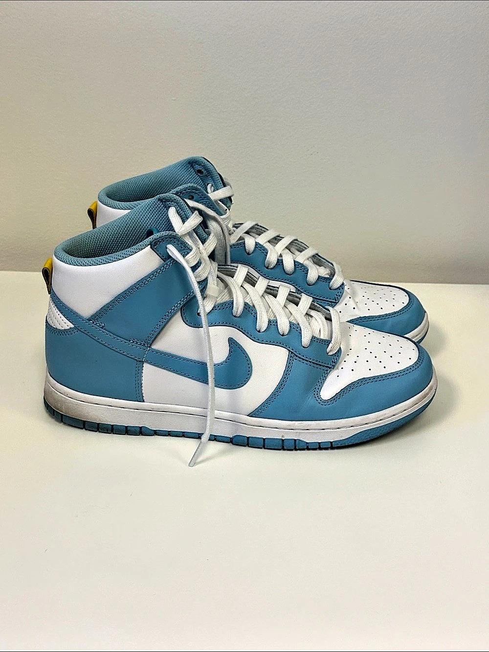 Nike Dunk High Retro "Blue Chill" Blue & White Sneakers